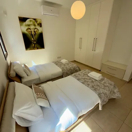 Villa Cypress Aura - Spacious 4br With Private Pool Protaras