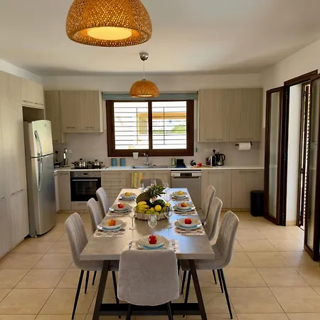 Villa Cypress Aura - Spacious 4br With Private Pool Protaras