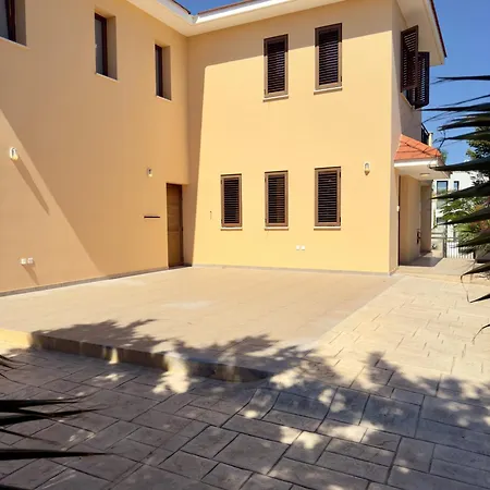 Villa Cypress Aura - Spacious 4br With Private Pool Protaras