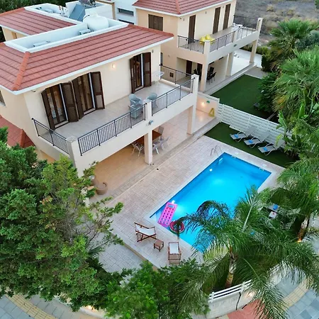 Cypress Aura - Spacious 4br With Private Pool Villa
